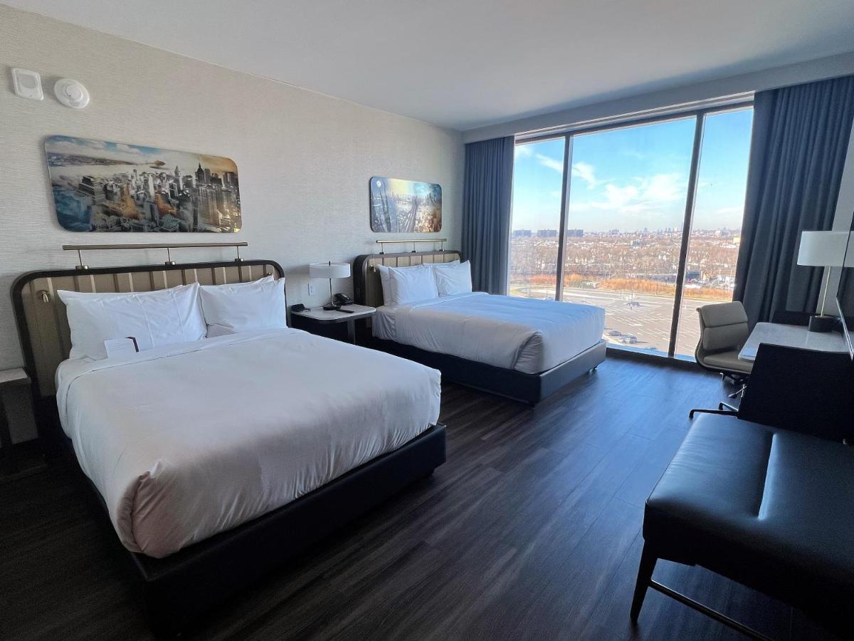 Hyatt Regency Jfk Airport At Resorts World New York Exterior photo